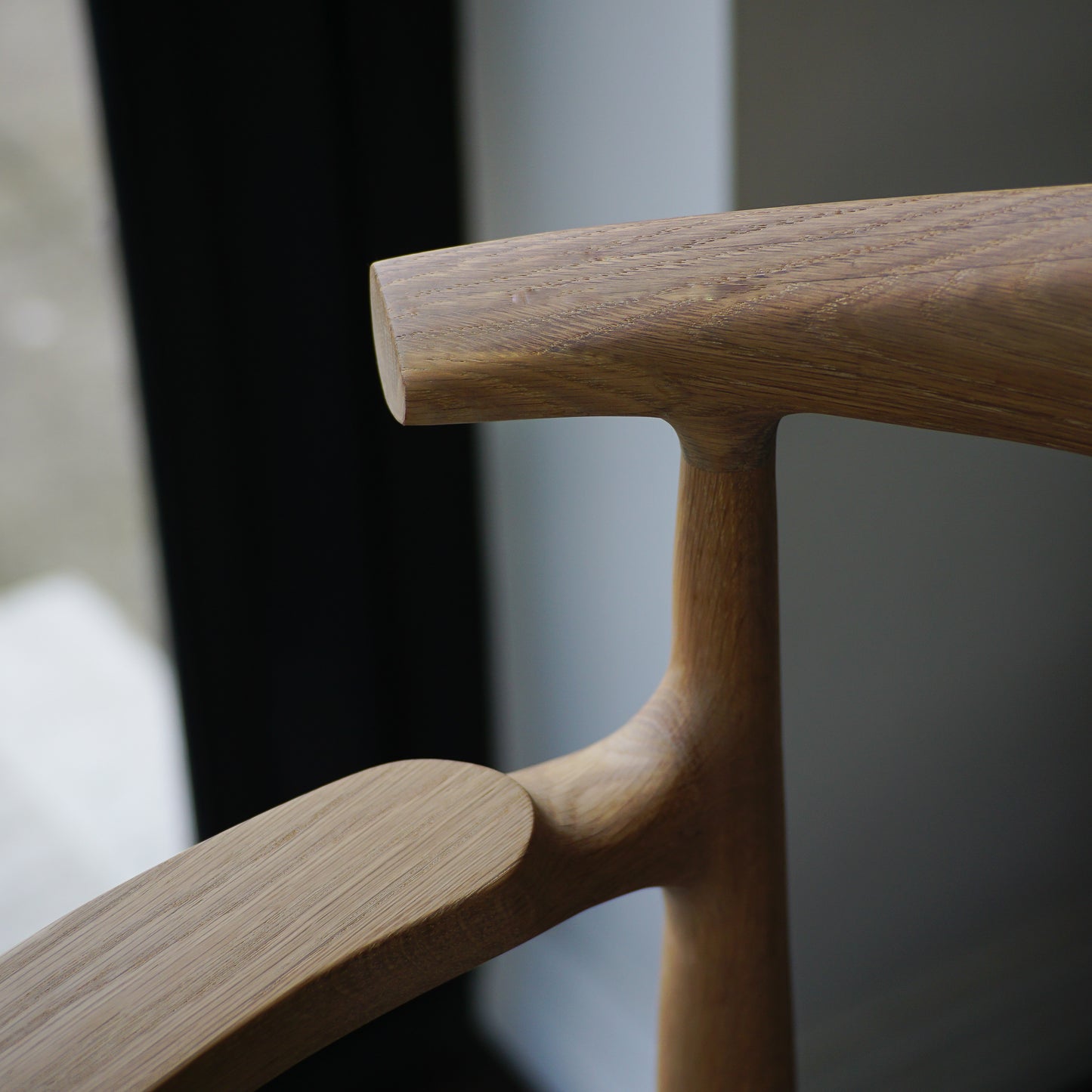 Ledor chair - Oak Reading Chair