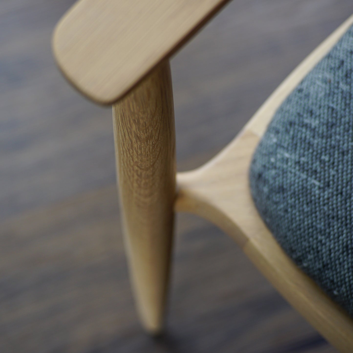 Ledor chair - Oak Reading Chair